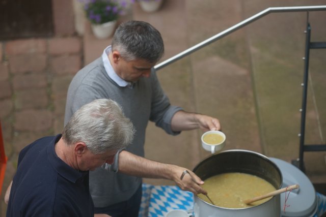 Suppenköche in Aktion.