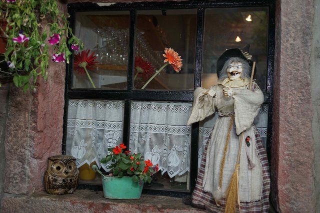Gruseliges in alten Weinbau-Gemäuern.