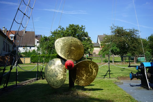 Schiffs-Schraube und andere Erinnerungsstücke der Binnenschiffer in Dorfprozelten