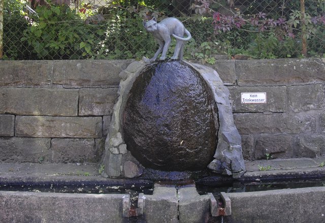 Brunnen in Waldkatzenbach