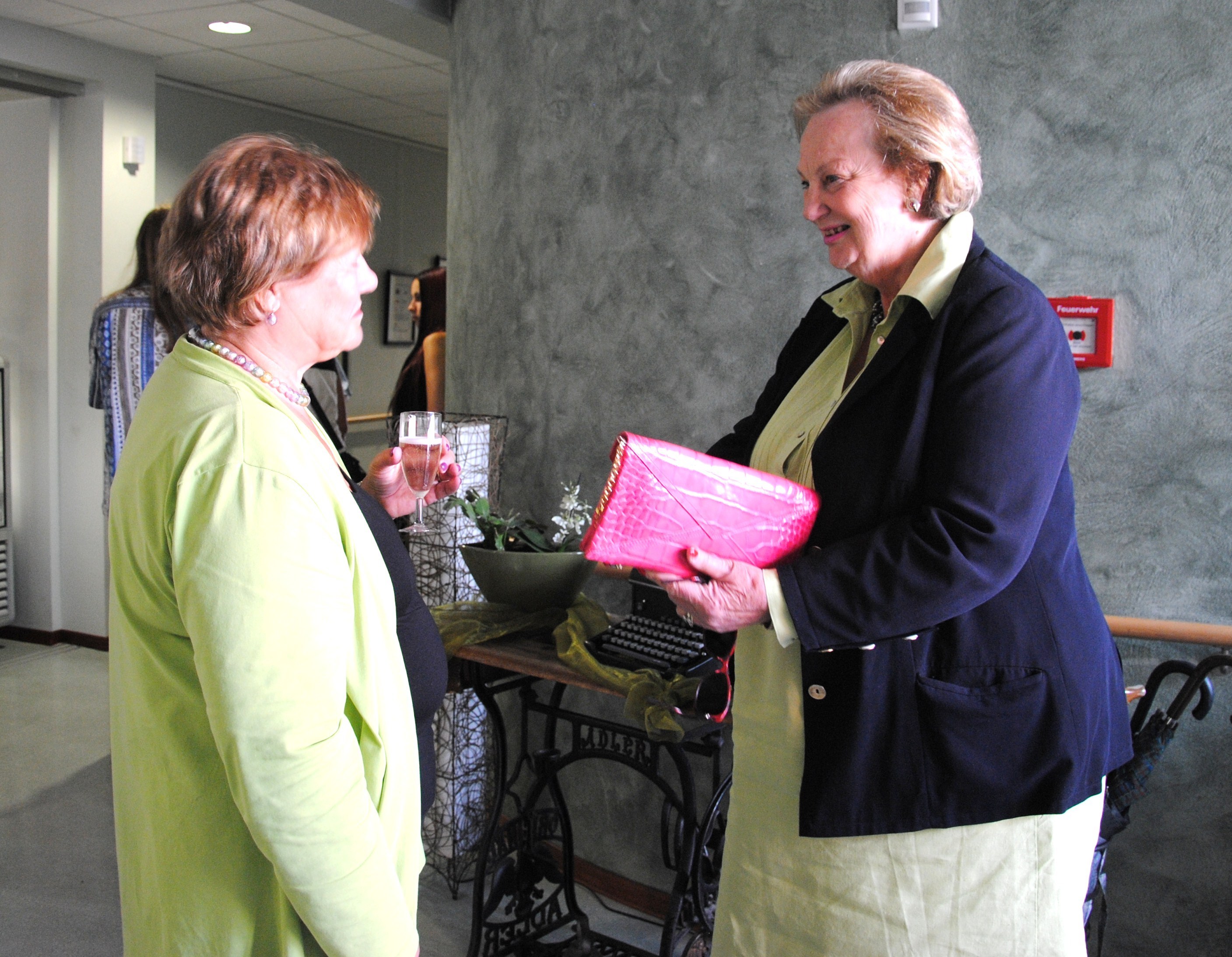 Kennen und mögen sich: Gisela Zöller und Ihre königliche Hoheit Fürstin zu Löwenstein (rechts).
