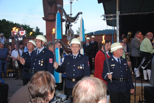 Großer Zapfenstreich beim Historischen Markt in Fechenbach. | Foto: Andrea Kaller-Fichtmüller