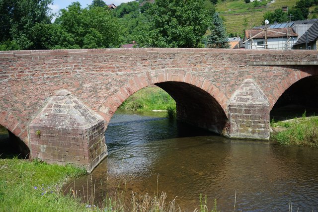 "Halbmond"- Erfbrücke in Eichenbühl.