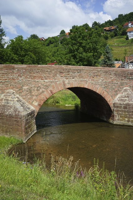 "Halbmond"- Erfbrücke in Eichenbühl.