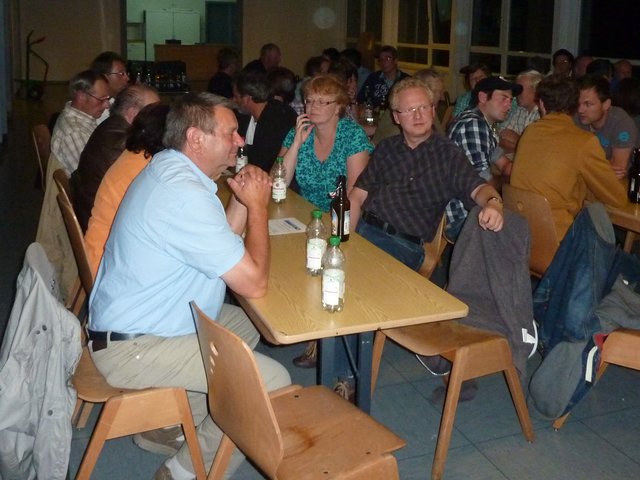 1/3 der Wenschdorfer Bürgerinnen und Bürger kam ins Dorfgemeinschaftshaus zur Bürgerversammlung