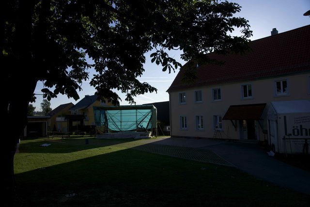 Dorfgemeinschaftshaus  in Windischbuchen an einem Augustmorgen