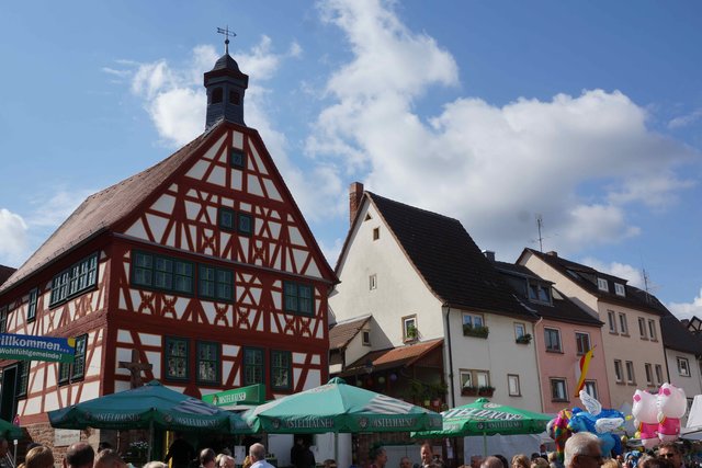 Am Alten Rathaus in Mönchberg