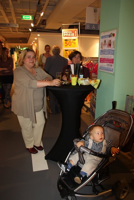 Gewinnerparty "Wonneproppen 2014" im Wohn-Center Spilger in Obernburg.