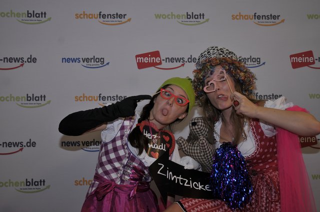 Crazy Sisters
