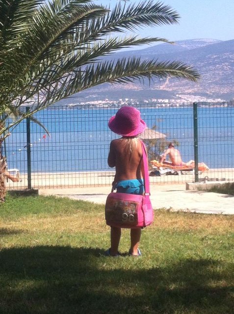 Wo bitte geht`s zum Strand?