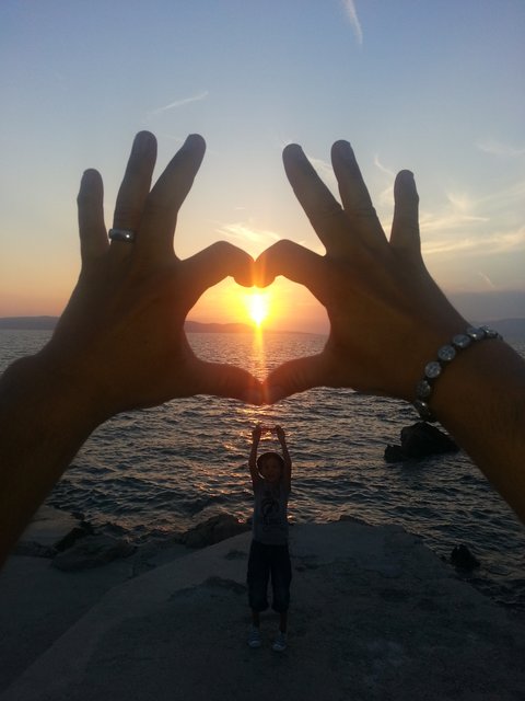 I love you, my son.....  (anmerkung: son-Sohn, im Hintergrund mein Sohn)