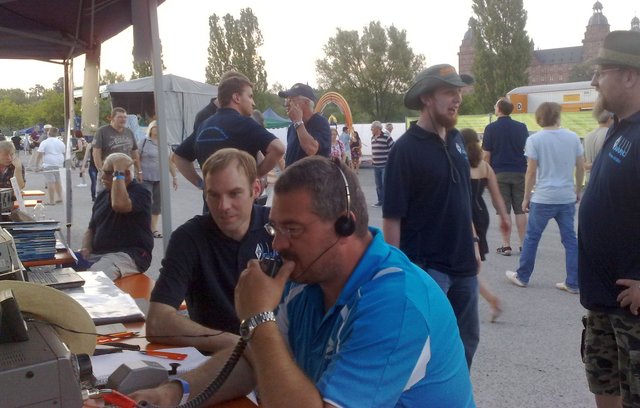 Funkamateure auf dem Fest "Brüderschaft der Völker" in Aschaffenburg