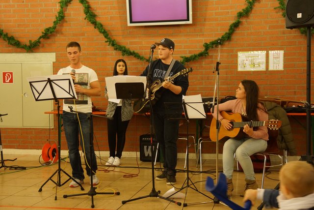 Igor, Simon, Valerie und Laura