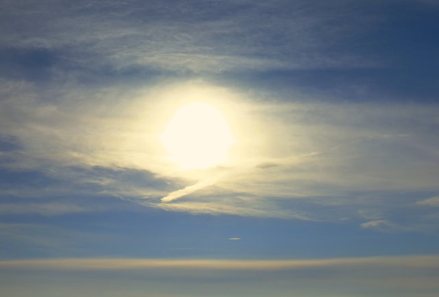Endlich Sonne, blauer Himmel und Schnee! Gesehen im Odenwald.