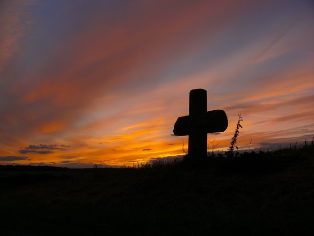 Stein- oder Sühnekreuz zwischen Eichenbühl-Heppdiel und -Windischbuchen.