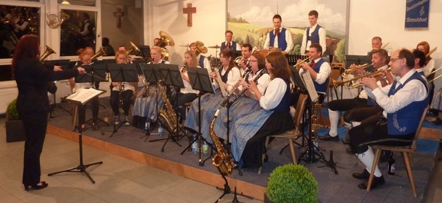 "Odenwälder Trachtenkapelle Wenschdorf-Monbrunn"