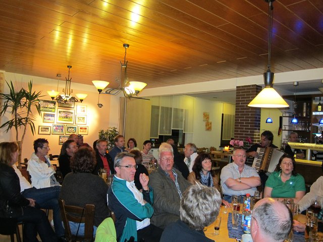 Ausflug Vfl Mönchberg 2012, Liederabend