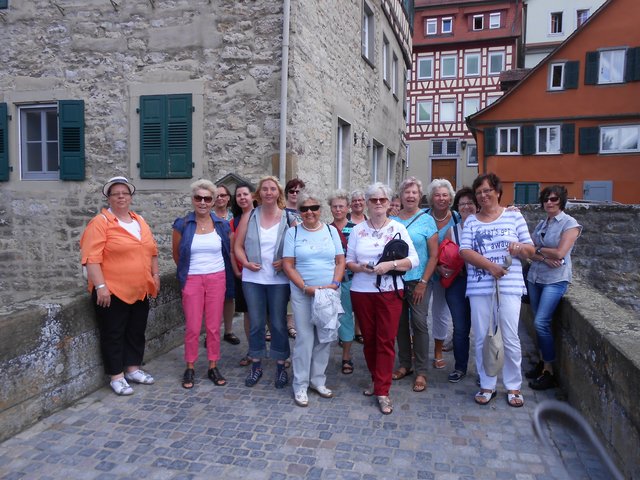 Stadtrundgang Schwäbisch Hall über die Kocherbrücke