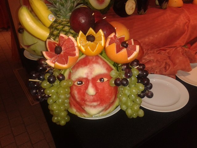 Melonenkunstwerk