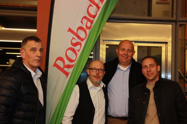 Michael bergmann (Hassia Mineralquelle), Organisator Michael Ehrlich (Sport Ehrlich), Rainer Dauth (Hassia Mineralquelle), Joachim Rüb (ME)