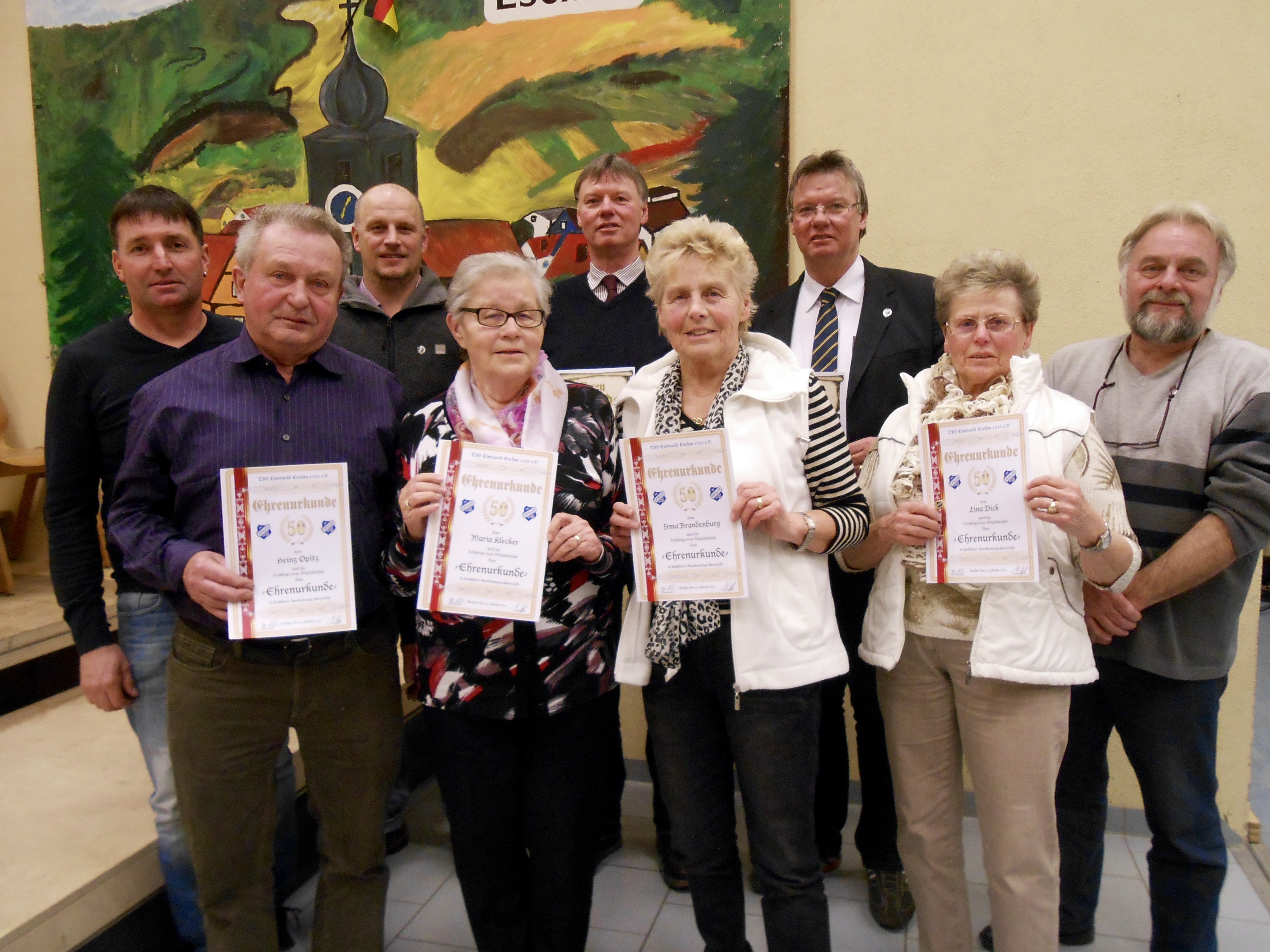 vlnr: 3.Vorsitzender Thomas Roscher, Heinz Opitz, Jochen Kuhn, Ria Klecker, Georg Günther, Irma Brandenburg, Michael Günther, Lina Dick, 1. Vorsitzender Georg Horlebein