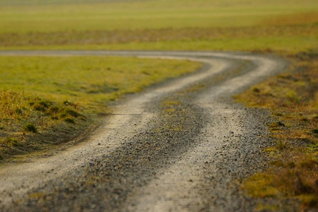 Beginnen Sie ihre Wanderung  mit ein paar Momenten der Stille!