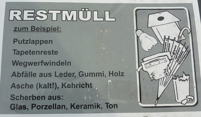 Ein "tolles" Osterei des Landkreises für die Kommunen und Vereine - zwar nicht so bunt aber dafür teuer.