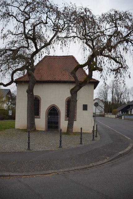 Kaum Licht an der Kapellenstraße.