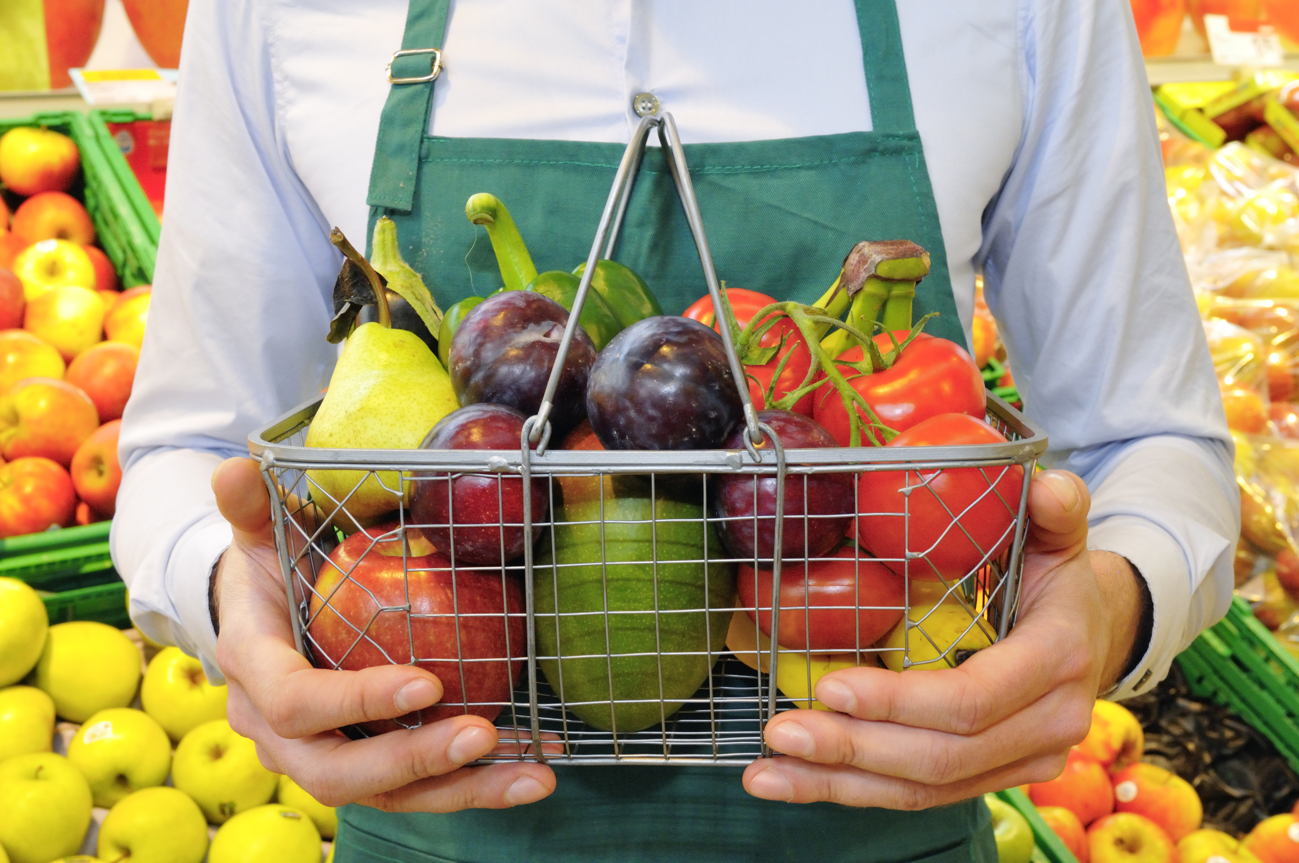 Verpackungsfreies Einkaufen steht bei Verbrauchern hoch im Kurs und vermeidet Plastikmüll.