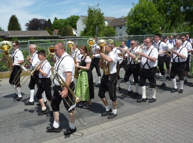 Musikverein Watterbach-Breitenbuch - Blumenkorso Bienenmarkt Michelstadt 2016