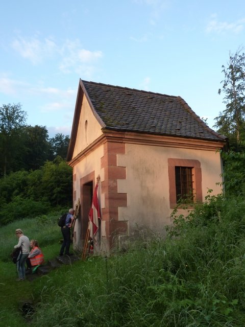 kurze Pause an der Erasmuskapelle