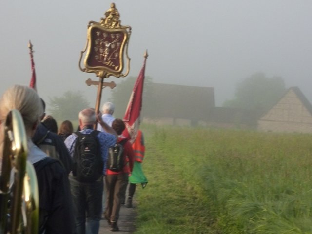 Wallfahrt nach Walldürn am 5. Juni 2016 - Gottersdorf im Nebel