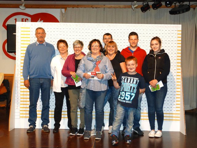 Aber jetzt: die Strahlende Sieger in Heppdiel - nach bangem Warten und Zittern.