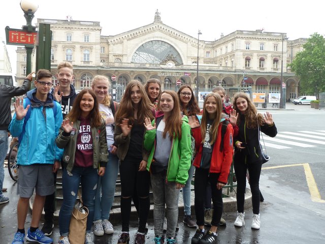 Vor dem Gare de l'Est