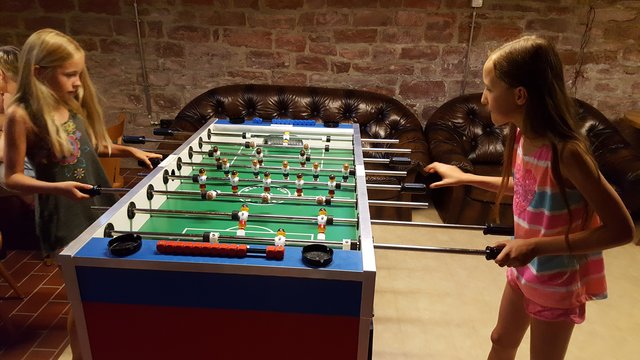 ....mal gucken, wer mehr drauf hat..... ;-)