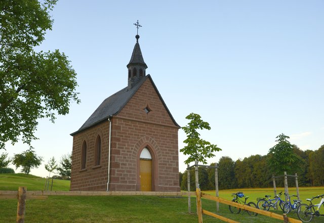 Wer kennt sie nicht - die Monbrunner Kapelle im Miltenberger Höhenstadtteil? Mit einem Kapellenfest  gedenkt  man am kommenden Sonntag des 100-jährigen Jubiläums.