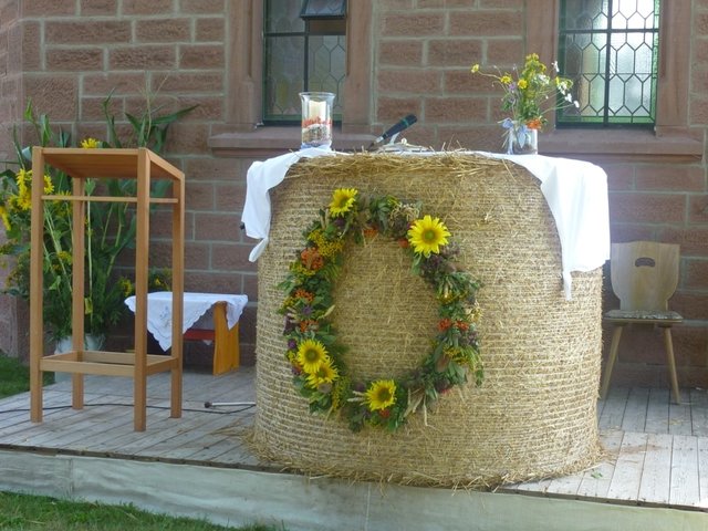 "Odenwälder Trachtenkapelle Wenschdorf-Monbrunn" beim Kapellenfest Monbrunn