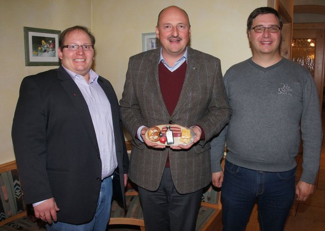 Der Elsenfelder SPD-Vorsitzende Christian Reinsch, MdB Bernd Rützel und der SPD-Vorsitzende aus Obernburg, Michael Becker.