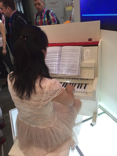 Das Kinderklavier von Hape