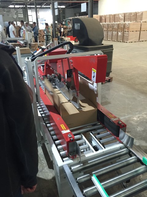 Die Produktion von Hape in Beilun: Verpackungsmaschine