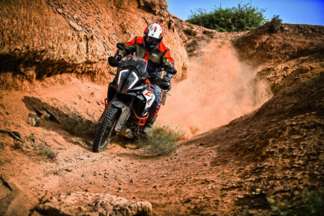 In die 1290er KTM wird auf Wunsch eine Schnittstelle fürs Smartphone eingebaut.