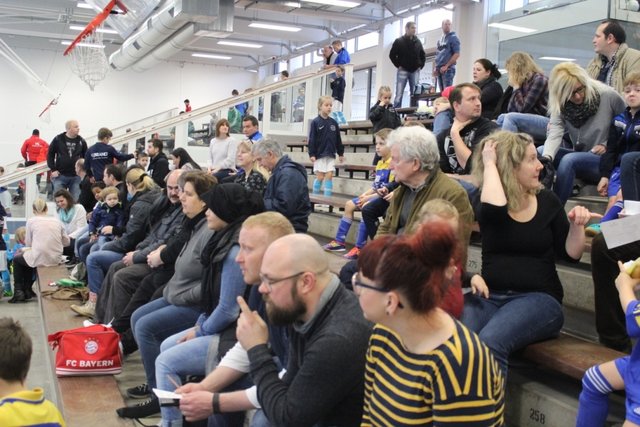 Ein brechend volle Barbarossahalle beim MainBogen JuniorCup 2017