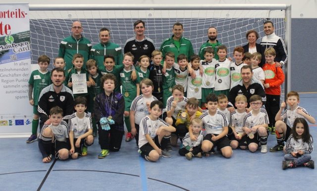 Die Sieger des U 9 Turniers: SV Stockstadt, DJK TuS Leider und SV Erlenbach