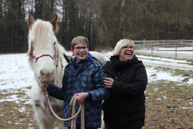 Therapiepferd Bella, Felix und seine Mutter Susanne