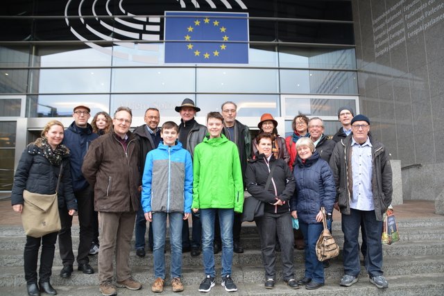 ÖDP vor dem EU Parlament