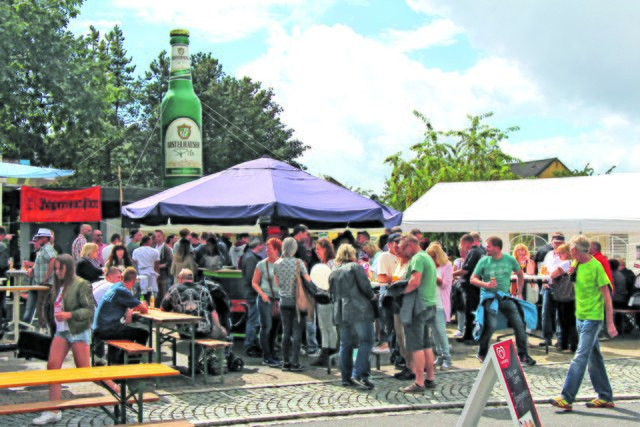 Fans von coolen Drinks und starken Beats sind an der Freizeitanlage genau richtig