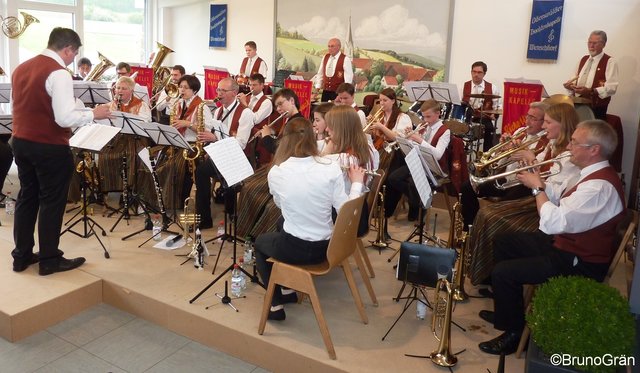 Musikkapelle Richelbach beim Musikalischen Maienabend 2017 in Wenschdorf