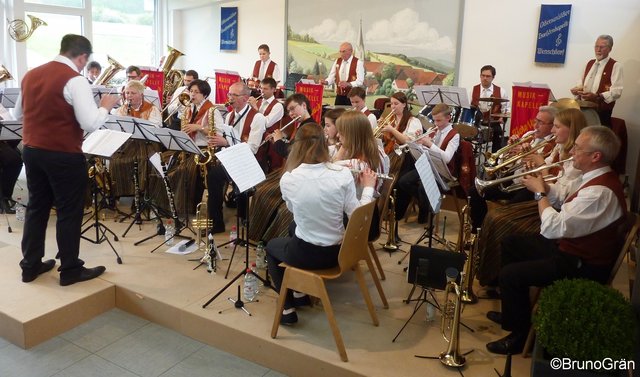 Musikkapelle Richelbach beim Musikalischen Maienabend 2017 in Wenschdorf
