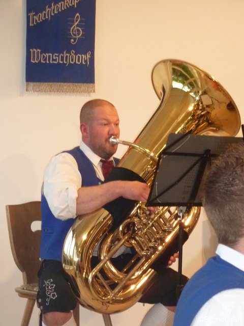 Odenwälder Trachtenkapelle Wenschdorf-Monbrunn beim Musikalischen Maienabend 2017