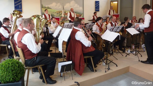 Musikkapelle Richelbach beim Musikalischen Maienabend 2017 in Wenschdorf